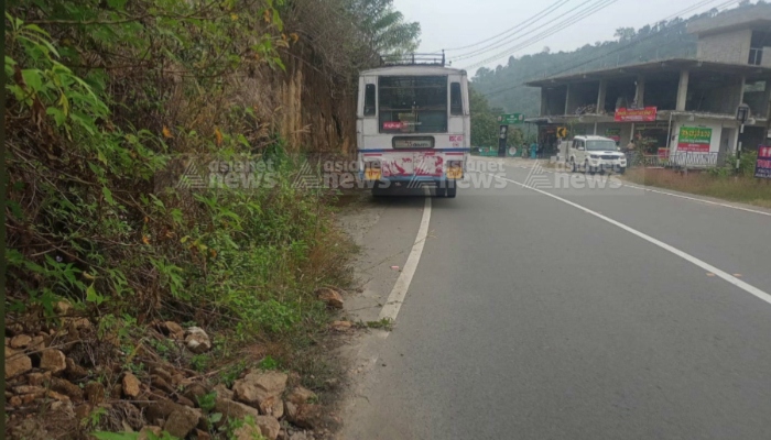  woman who fell from KSRTC bus died in Idukki 