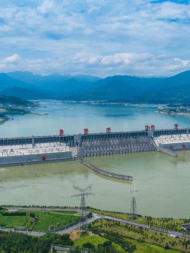 How Three Gorges Dam in China slowing earth spin