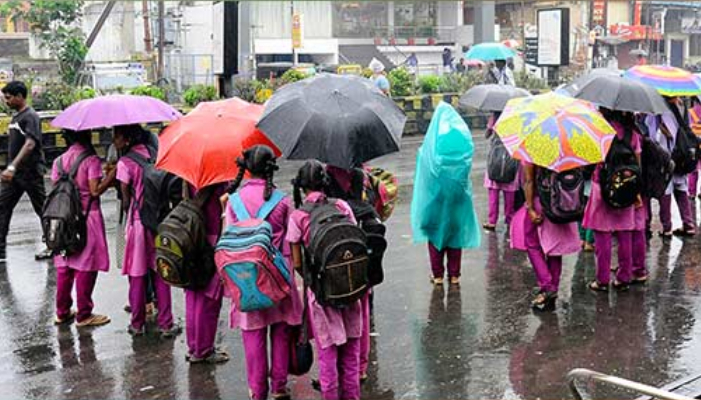 heavy rain around chennai collector announced leave for schools ans