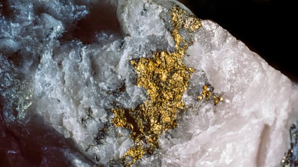 1,000 tonnes of GOLD worth $80 billion discovered in China: Look at world's largest deposits of precious metal shk