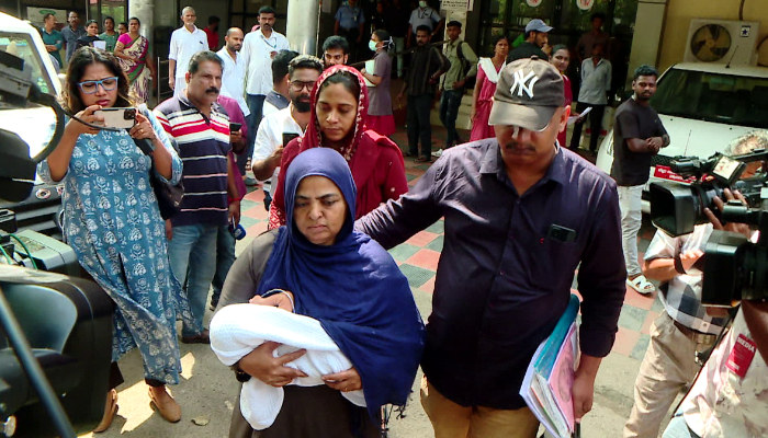 Newborn baby with unusual deformity in Alappuzha action against two scanning centers sealed and cancelled the license by health department  