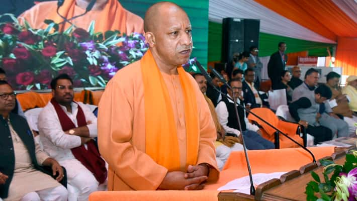 Sanjay Mishra lauds Yogi govt's efforts for grand and divine Mahakumbh 2025