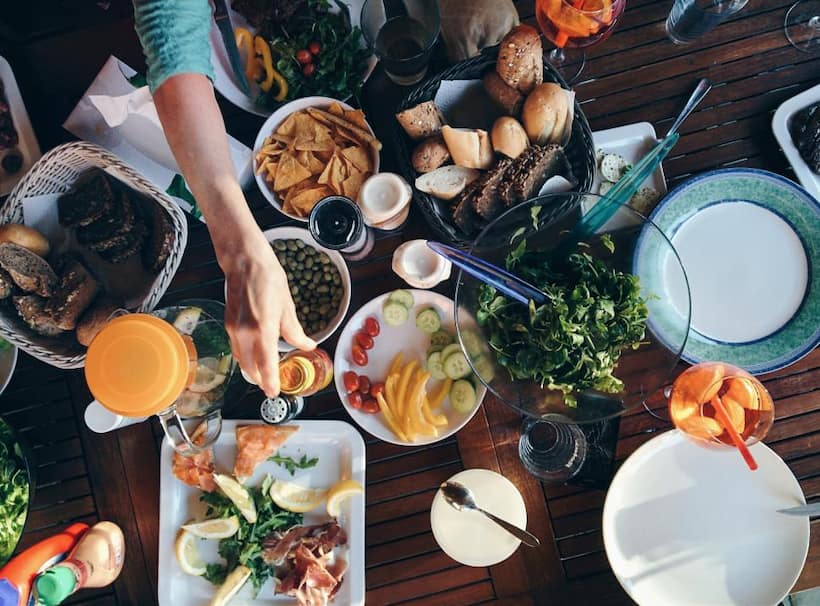 WARNING! Using your phone at dinner table can cause more harm than you think; experts reveal why