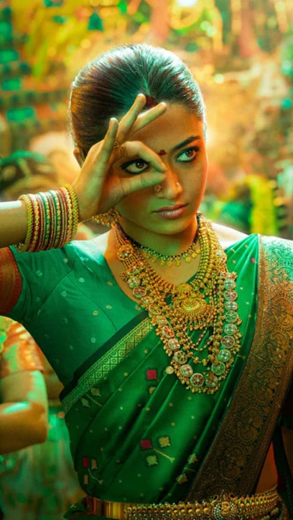 Rashmika Mandanna's Pushpa 2 in the headlines