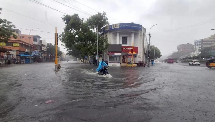 Thoothukudi floating in flood again ray