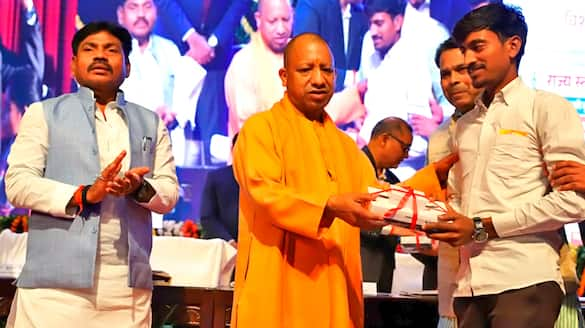 CM Yogi Honors Differently Abled Individuals on World Disabled Day in Lucknow