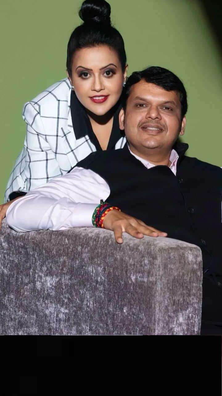 Devendra Fadnavis' LOVE story with wife Amruta RBA