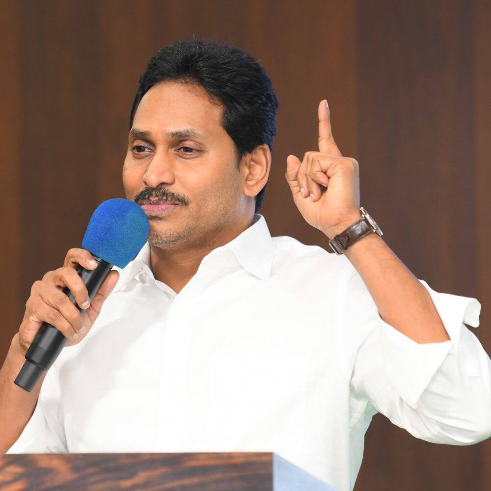 YS Jagan: ఏడాదిలోనే రాష్ట్రం అతలాకుతలమైంది.. జగన్ మోహన్ రెడ్డి సంచలన వ్యాఖ్యలు