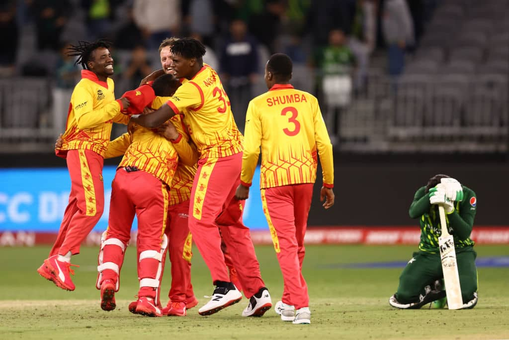 Zimbabwe vs Pakistan, 3rd T20I Live Updates:Zimbabwe beat Pakistan by 2 wickets