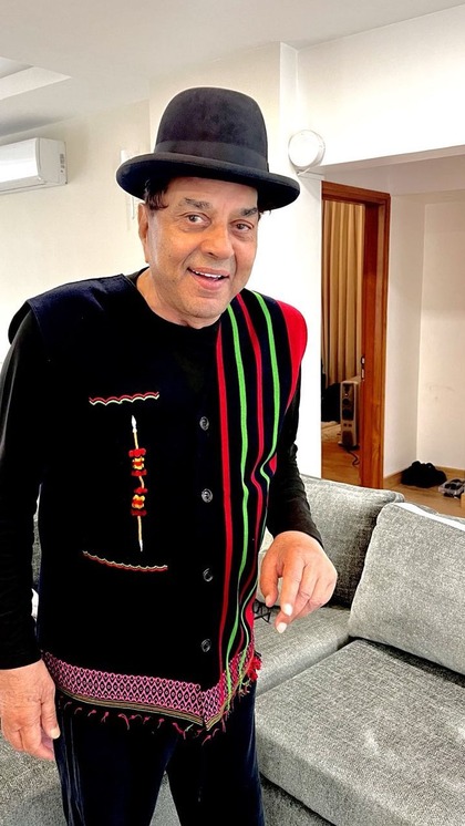 Dharmendra farms and lives alone at his Lonavala farmhouse