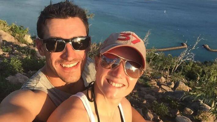 australia bowler mitchel starc and alyssa healy romantic love story ind vs aus adelaide test 