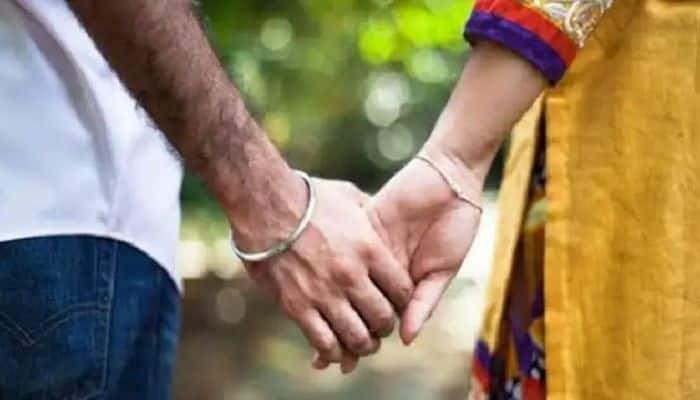 married woman eloped with a male friend taking daughter with her Police brought back Delhi