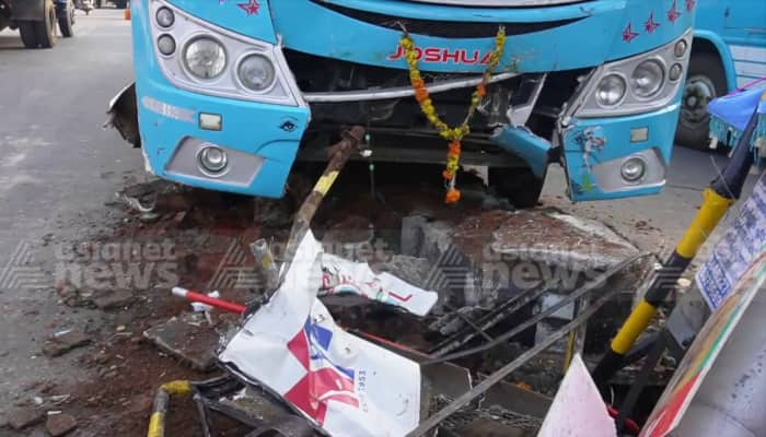 Bus met with accident in Changanassery after driver felt chest pain 3 passengers injured