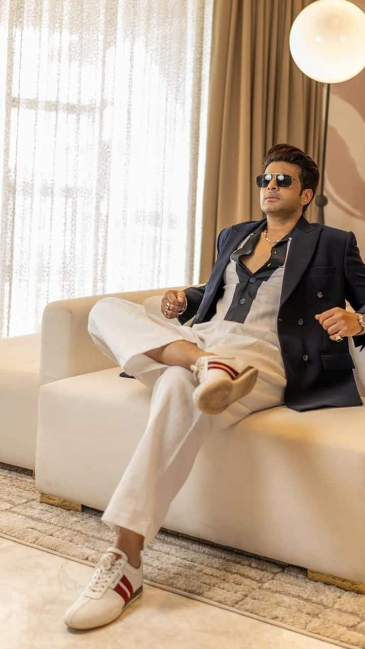 Actor Karan Kundra's lavish Mumbai house revealed- Inside photos NTI