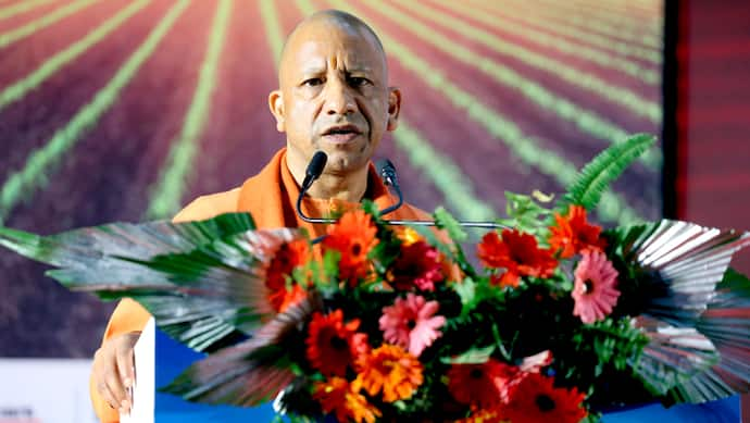 Yogi-Adityanath-participated-in-the-program-Krishika-From-Farming-to-Prosperity