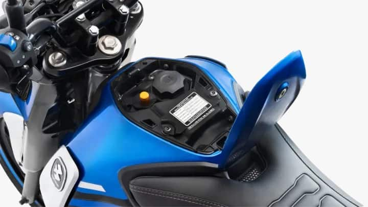 Bajaj Freedom 125 CNG Motorcycle Sales Exceed 40000 Units vel