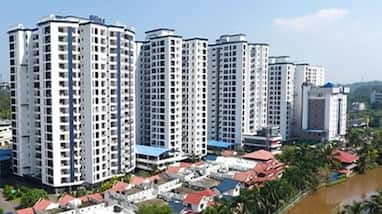 Woman earned Rs 28 crore in five years by selling flats and cheating her by forging documents Woman earned Rs 28 crore in five years by selling flats and cheating her by forging documents