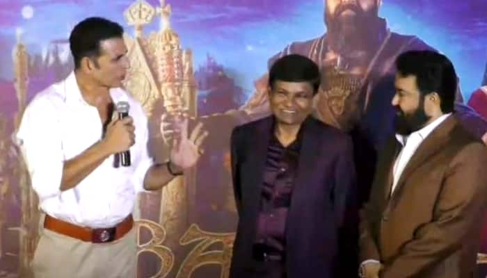 akshay kumar remembers mohanlal movies Manjil Virinja Pookkal and chithram in barroz hindi trailer launch event