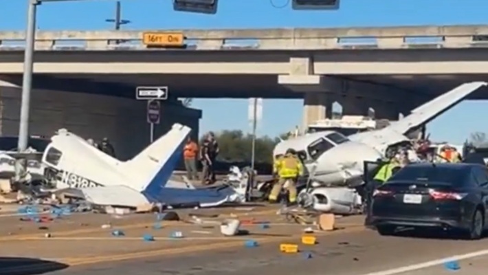 Plane crashes into vehicles on Texas Highway, splits in two; chilling video emerges (WATCH) shk