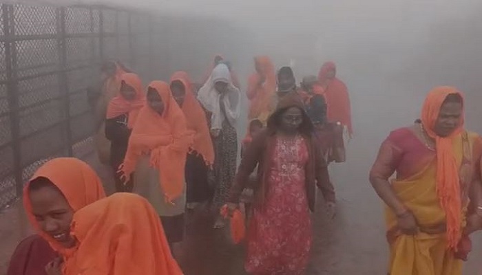 Devotees Faces Problems due to Rain Fog during Datta Jayanti in Chikkamagaluru grg 