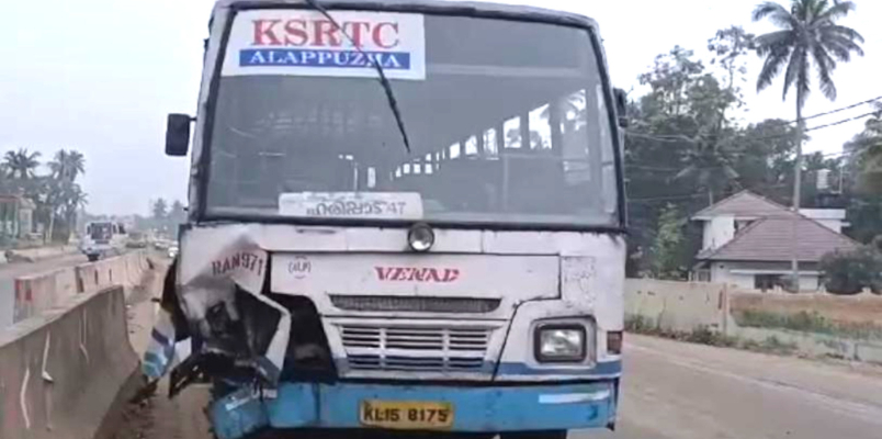 KSRTC bus hits divider 20 passengers sustained head and tooth injuries