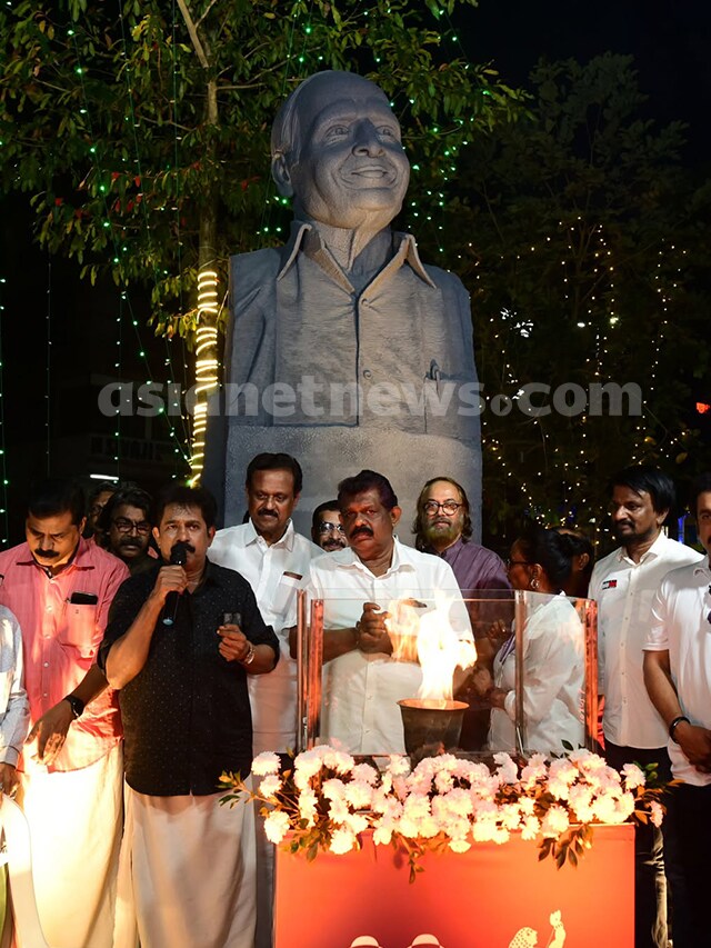 സ്മൃതിദീപ യാത്ര