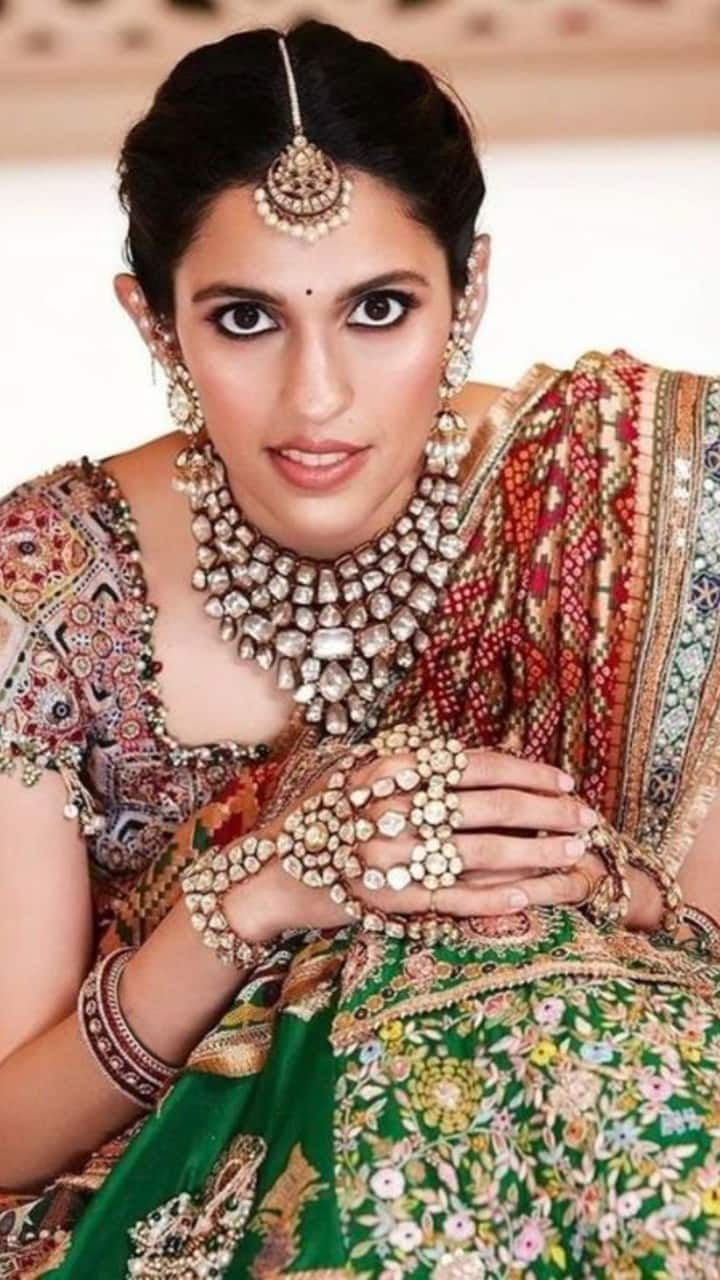 PHOTOS Ambani Bahu's Shloka Mehta's expensive jewelry collection RBA