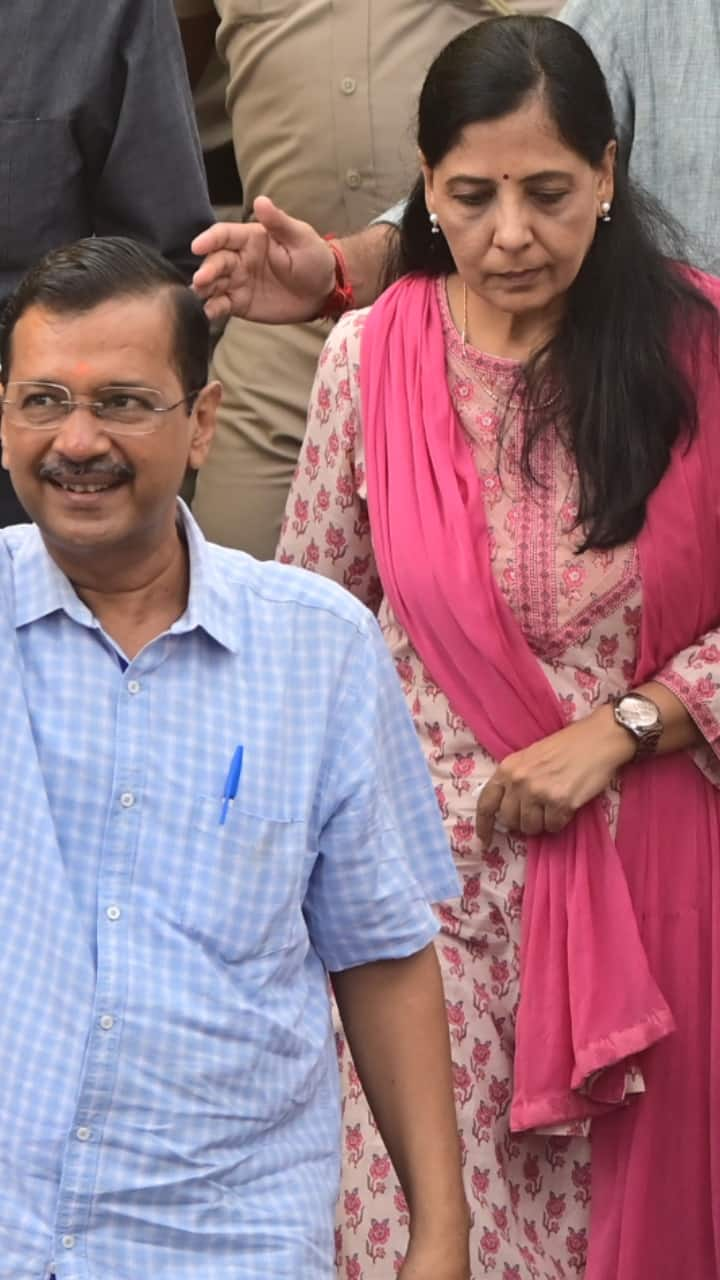 Arvind Kejriwal vs Sunita Kejriwal: Who is more educated know qualification career gcw