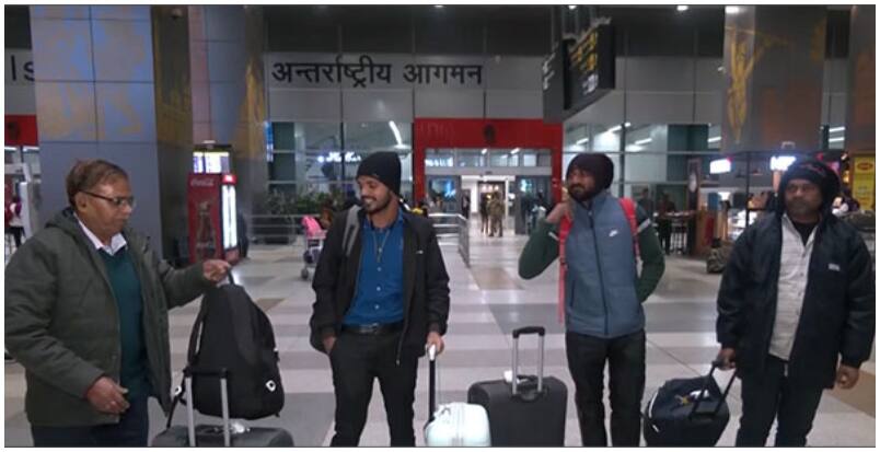 Four Indians stuck in Syria reach Delhi MEA says India has evacuated all its citizens