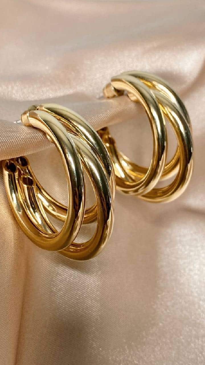 New Year 2025 Gift Ideas 3gm Gold Earrings for Wife on Budget suh