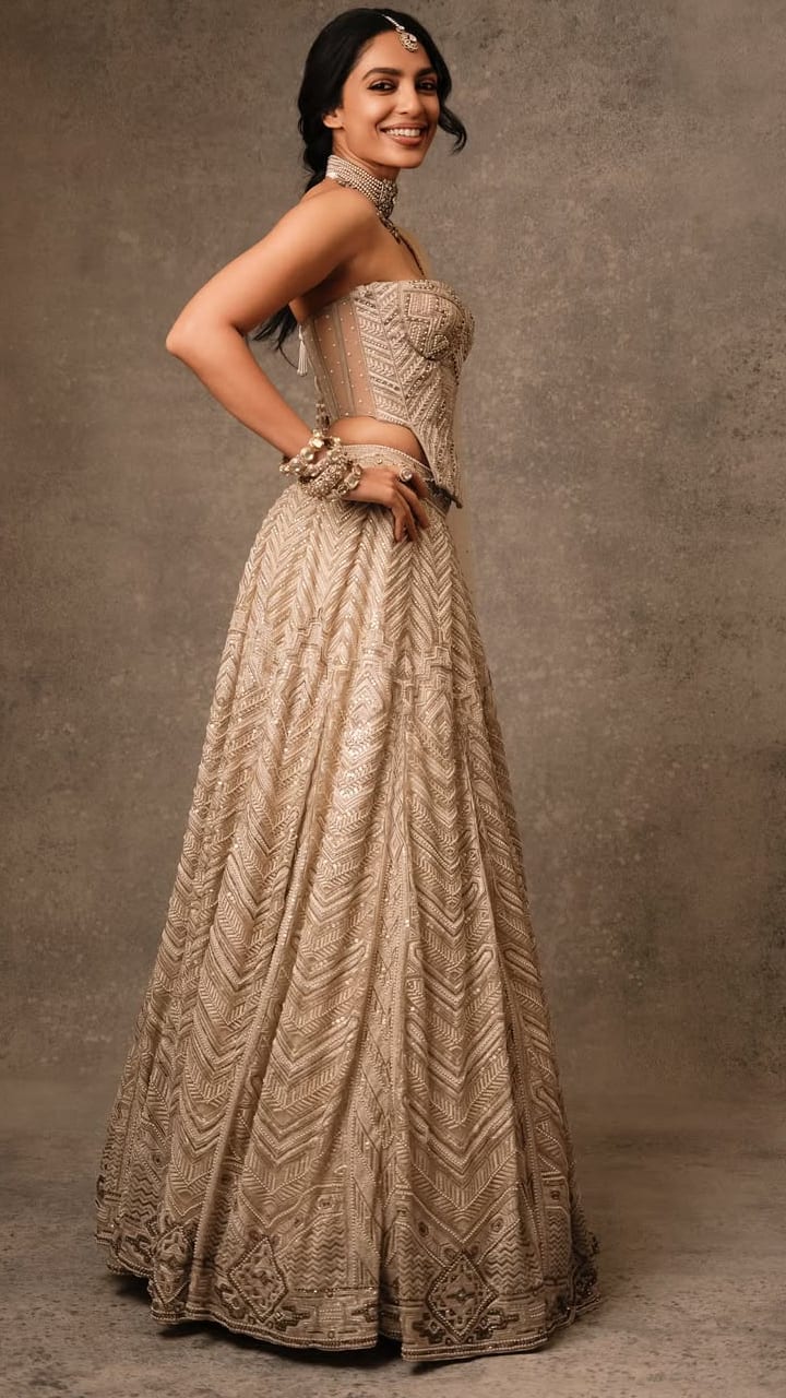 PHOTOS: Sobhita Dhulipala Sabyasachi lehenga for dusky skin tones NTI