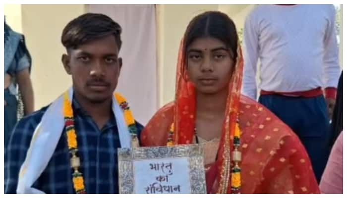 Chhattisgarh couple gets married after taking a oath on indian Constitution 