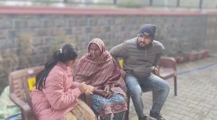 ಕಾಣೆಯಾಗಿದ್ದ ಅಮ್ಮನಿಗೆ ತಿಥಿ ಮಾಡಿದ ಮಕ್ಕಳು, 25 ವರ್ಷಗಳ ನಂತರ ಸಿಕ್ಕ ತಾಯಿ