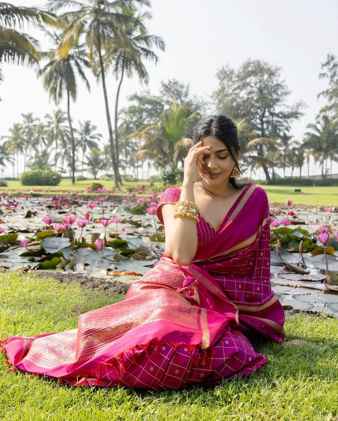 Actress Aishwarya Lekshmi Latest Traditional Look Photos gvd