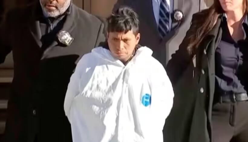 NYC subway SHOCKER! Accused Sebastian Zapeta-Calil charged with murder for setting woman on fire