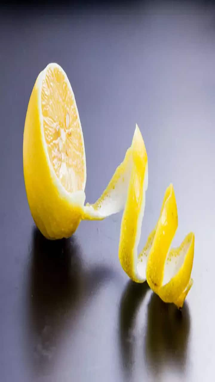 Benefits with lemon peel