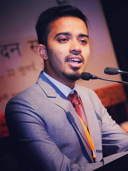 <p>यूपीएससी सिविल सेवा परीक्षा पास करना हर साल लाखों लोगों का सपना होता है। लेकिन सफीन हसन की कहानी इस परीक्षा को लेकर असाधारण प्रेरणा देती है।<br />
 </p>
