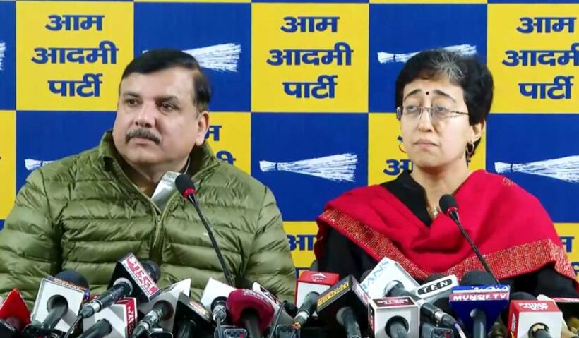 AAP accuses Congress of BJP collusion in Delhi polls, warns of INDIA alliance split (WATCH)