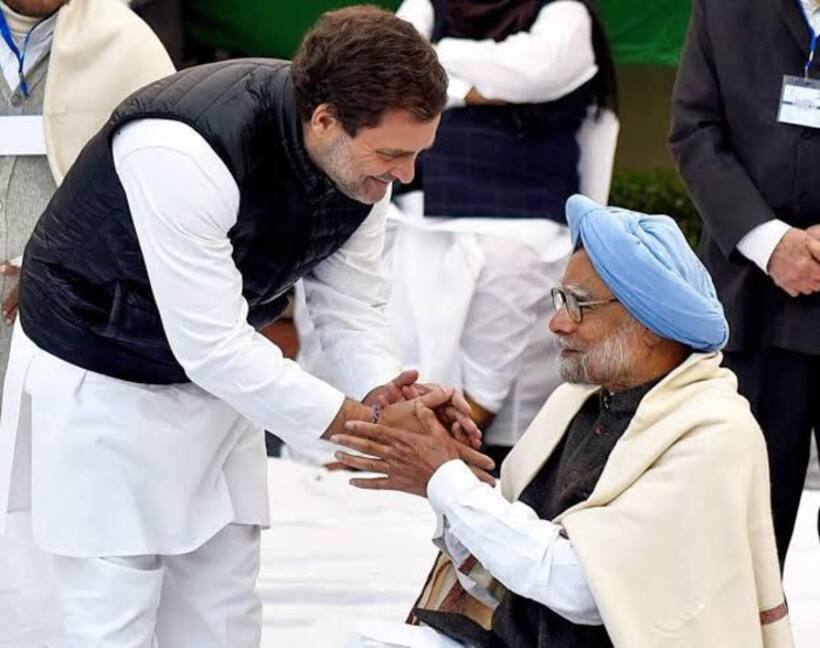 'I have lost a mentor and guide': Rahul Gandhi mourns loss of former PM Manmohan Singh 