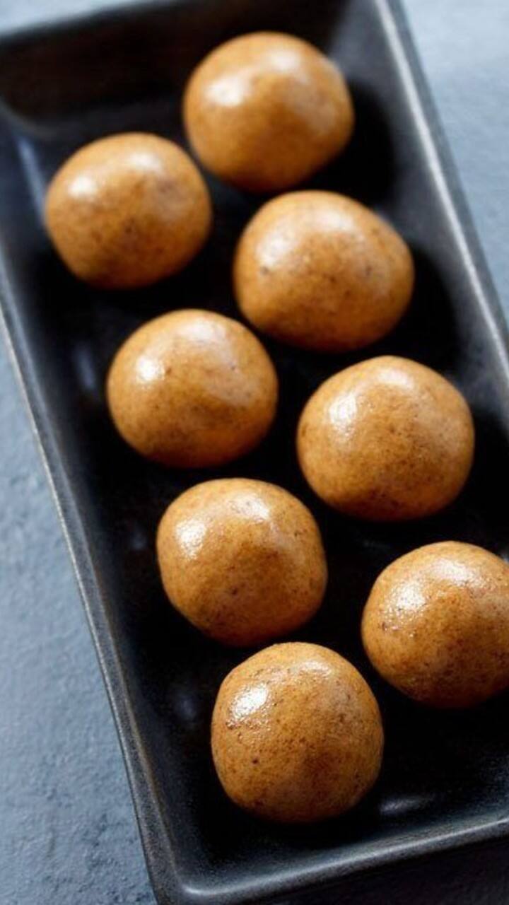 sattu ke laddu 
