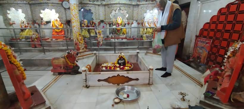 Prayagraj's Baba Loknath is a divine reflection of Kashi's Baba Vishwanath