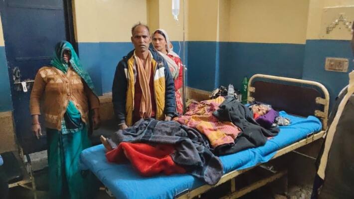  UP sultanpur hospital doctor performs wrong surgery patient leg laparpahi accusation