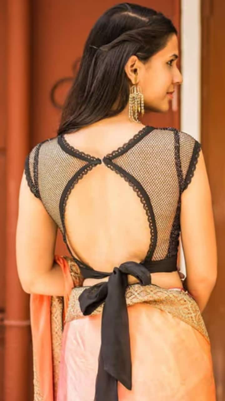 7 Trendy Net Blouse Designs for a Stylish Saree Look gow