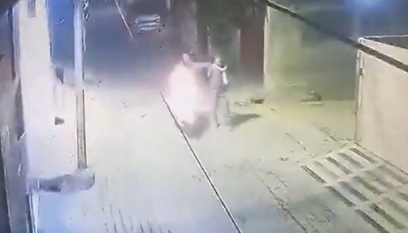 BIZARRE! Meerut man with troubled past goes on slapping pedestrians for 'dopamine rush' (WATCH)