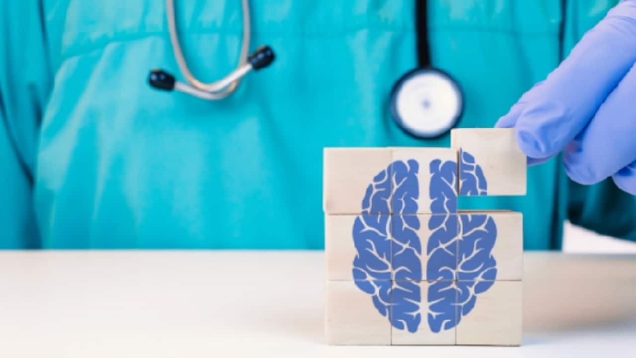 Does life really flash before our eyes? Scientists capture stunning brain activity right before death