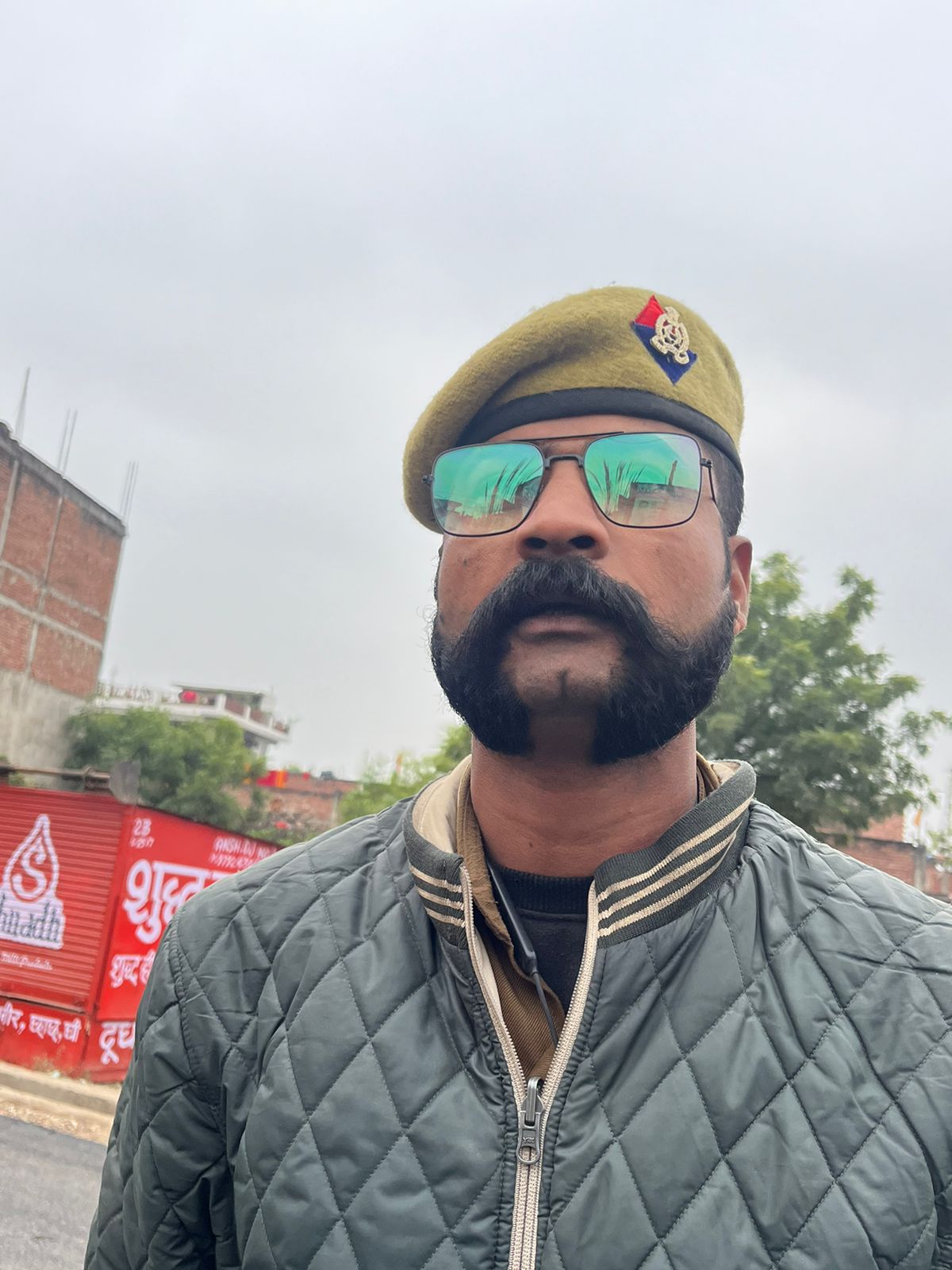 गजब! इन साहब को मिलता है सरकारी मूंछ भत्ता, Mahakumbh 2025 में लगी है ड्यूटी