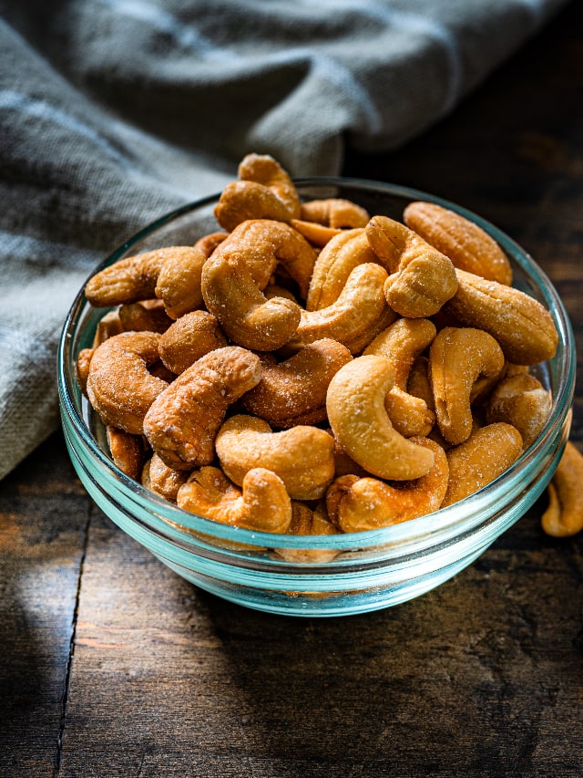 benefits of eating soaked cashewnut 