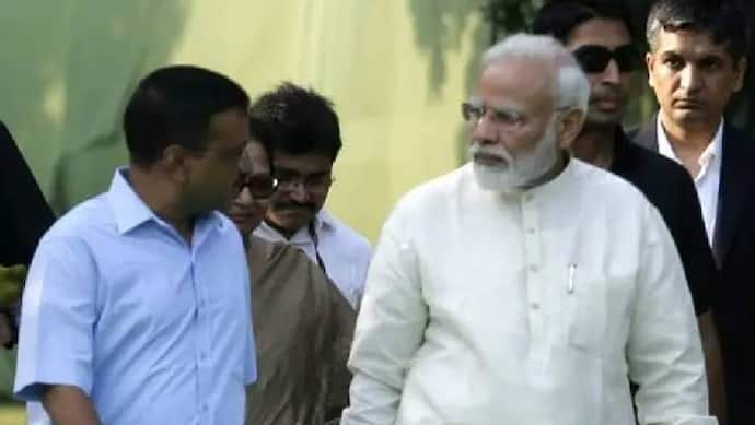 arvind kejriwal and PM Modi