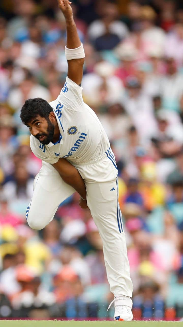 Jasprit Bumrah vs Glenn McGrath Who is Best Bowler after 44 Test Matches rsk