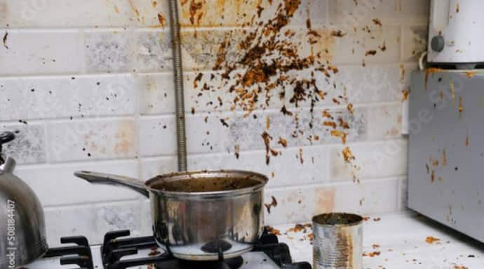 3 tips to clean kitchen dirty greasy and sticky tiles 